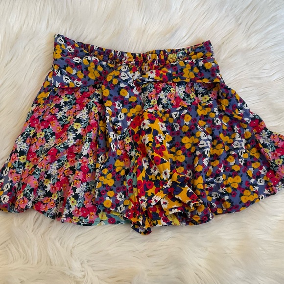 Patrons of Peace Wildflower Shorts - NWT - Size Small - Picture 3 of 11